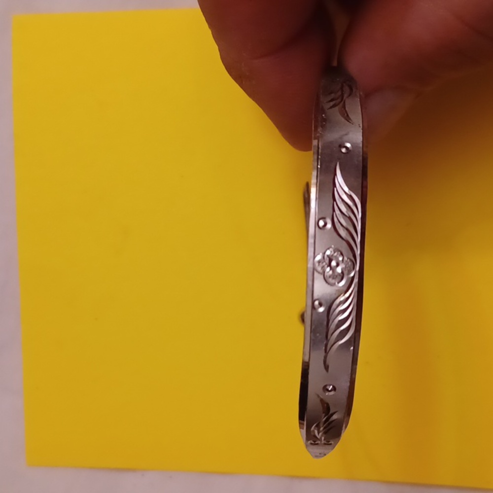 Sterling Silver Floral Decorative Bracelet - Picture 1 of 6
